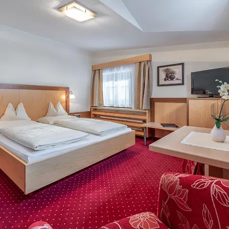 Regina Hotel 4*